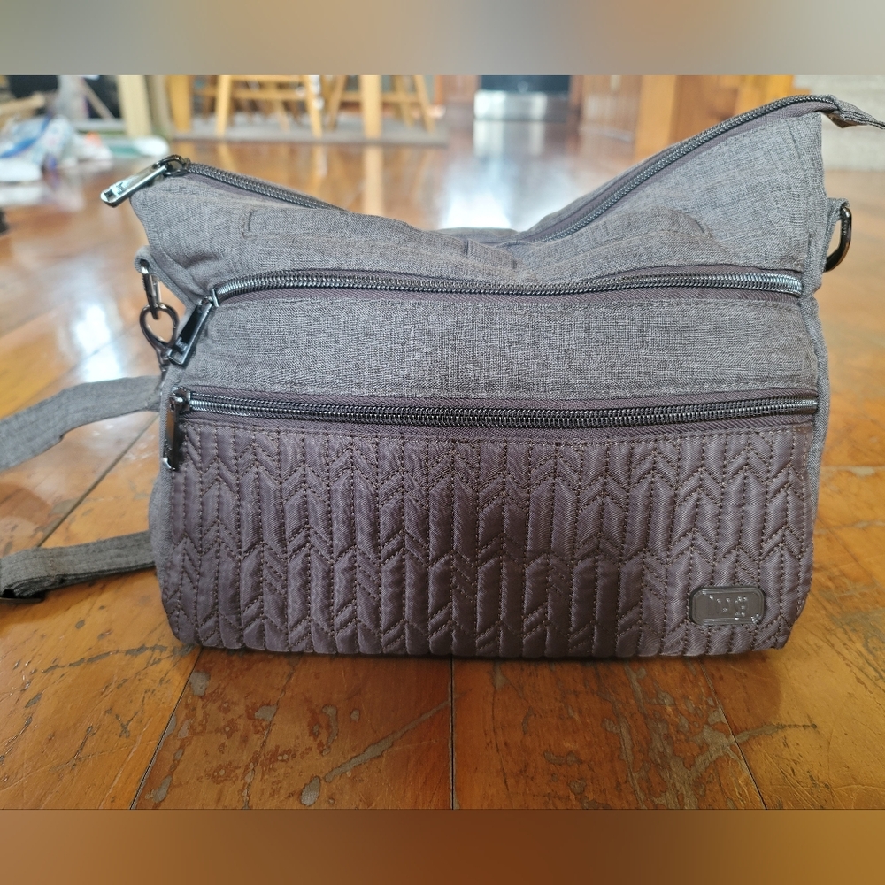 Lug Crossbody/ Shoulder Bag